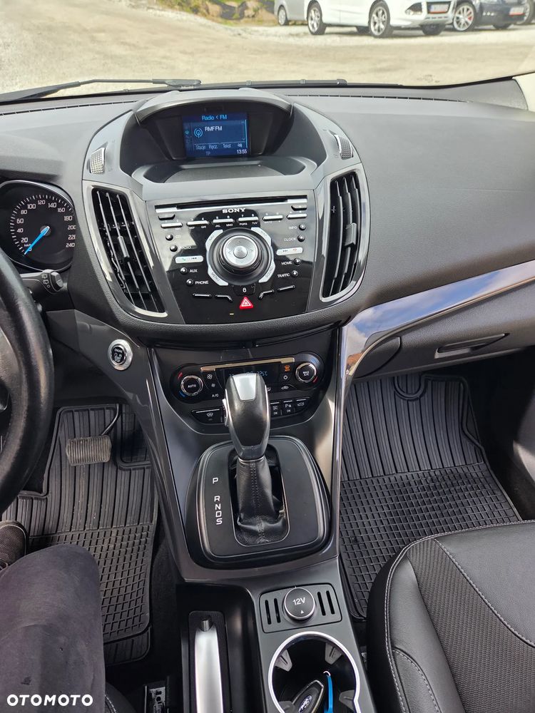 Ford Kuga 2.0 TDCi 4x4 Titanium - 19