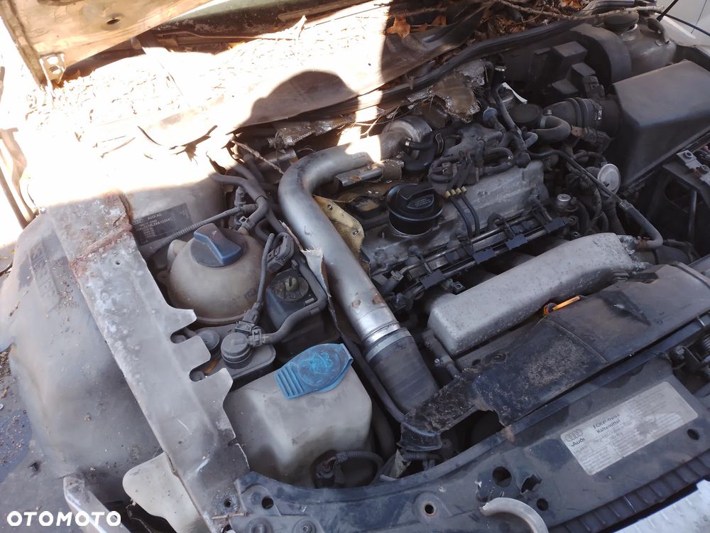 AUDI S3 8L 01-03 1.8T APY  ZWROTNICA PRAWA LEWA PRZÓD - 28