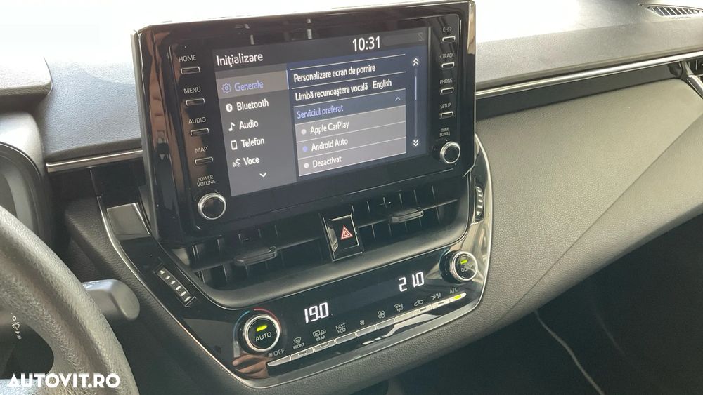 Toyota Corolla 1.8 HSD Eco - 33