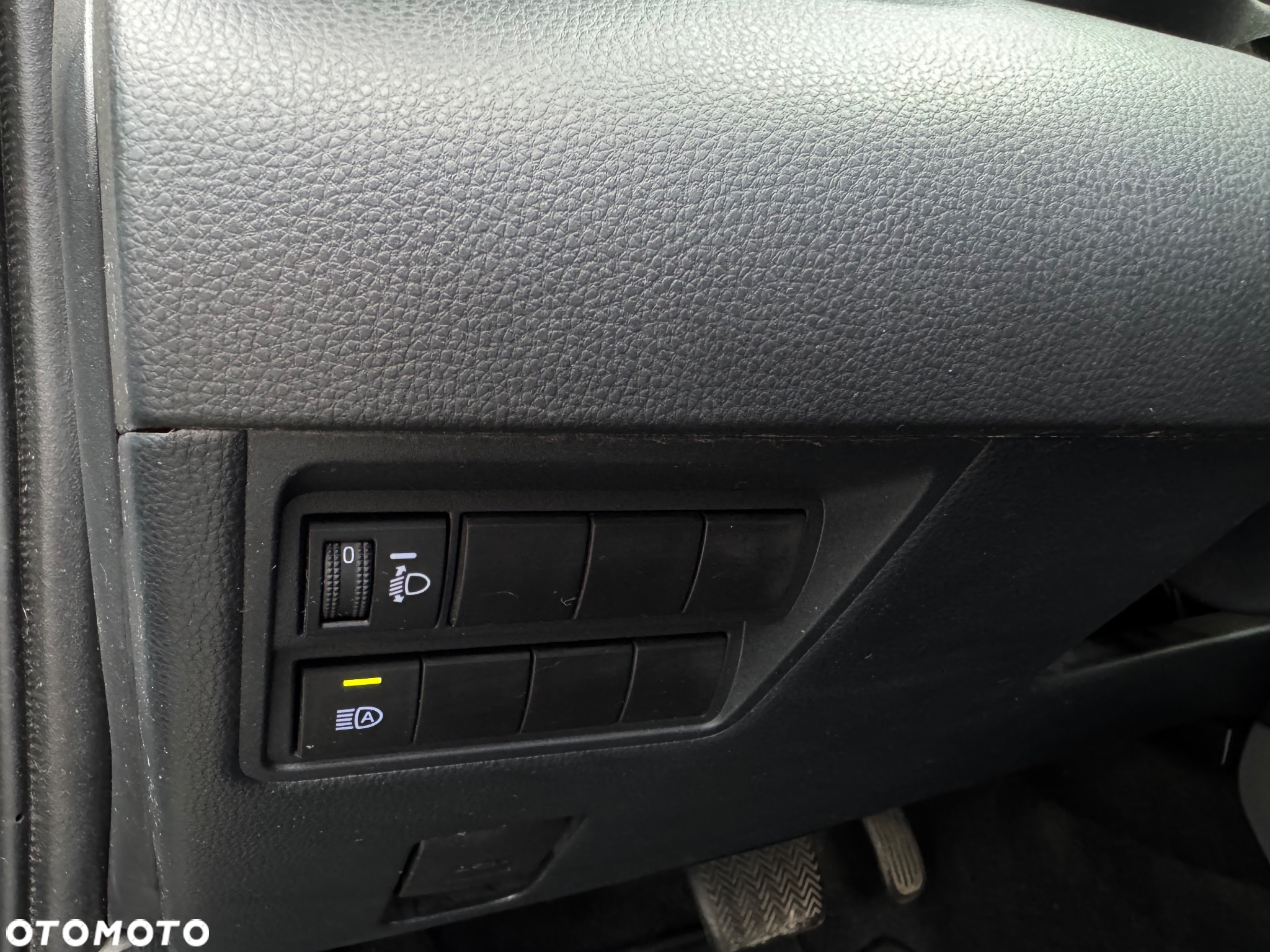 Toyota Yaris 1.5 Selection Elegant CVT - 19