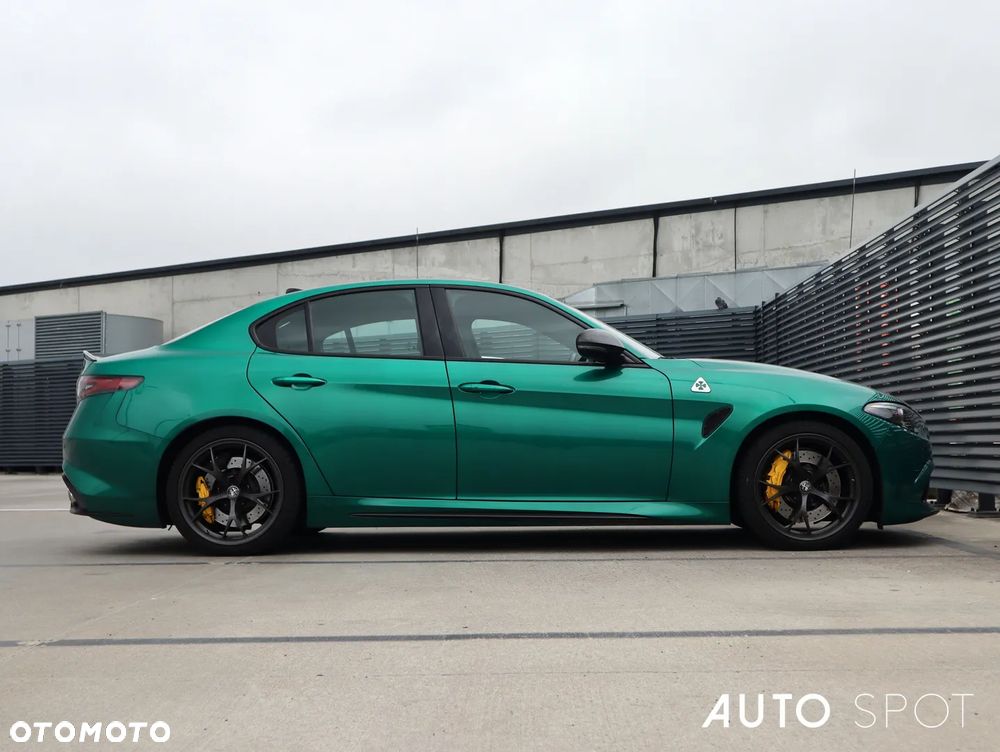 Alfa Romeo Giulia 2.9 Bi Turbo V6 Quadrifoglio - 8