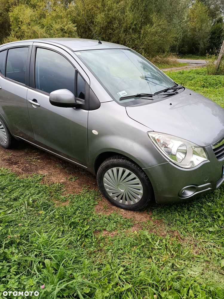 Opel Agila - 2