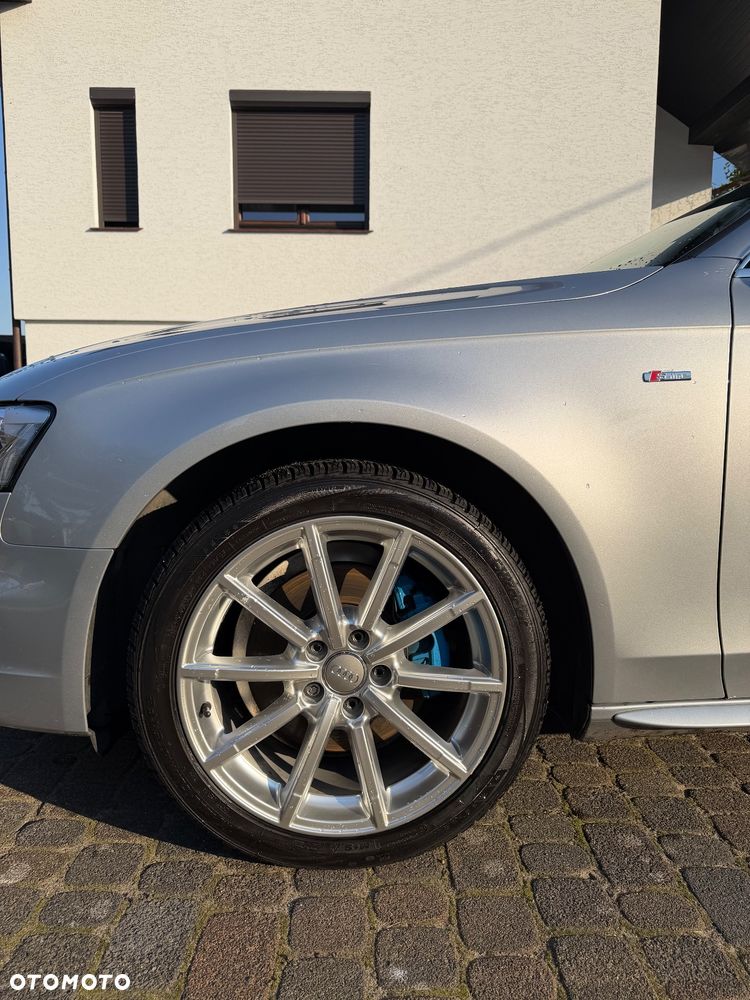 Audi A4 Avant - 5