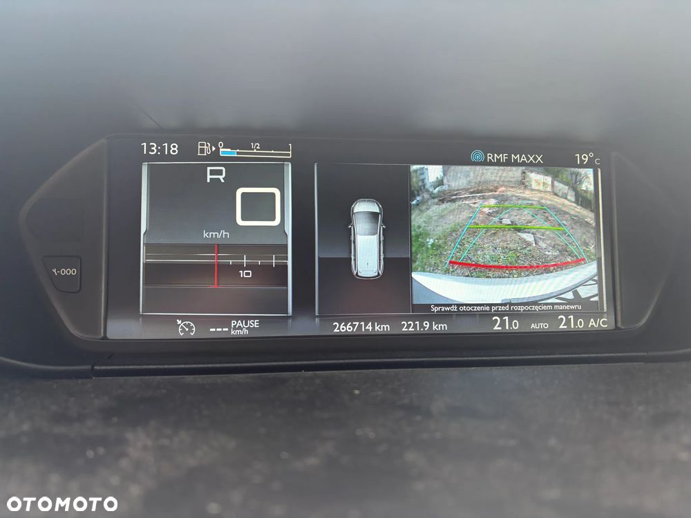 Citroën C4 Picasso - 23