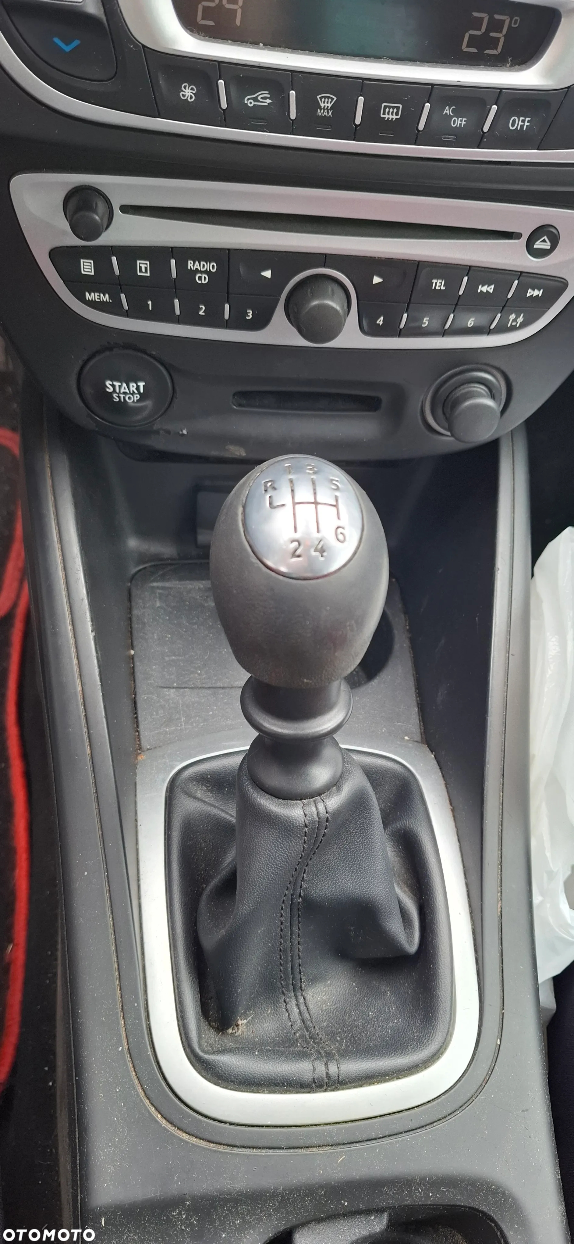 Renault MEGANE III Coupe 1,4 b  kod silnika H4J 700 na części - 24