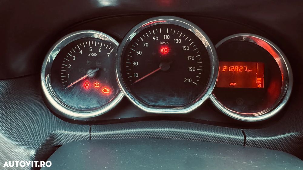 Dacia Duster 1.5 dCi 4x4 Laureate - 12