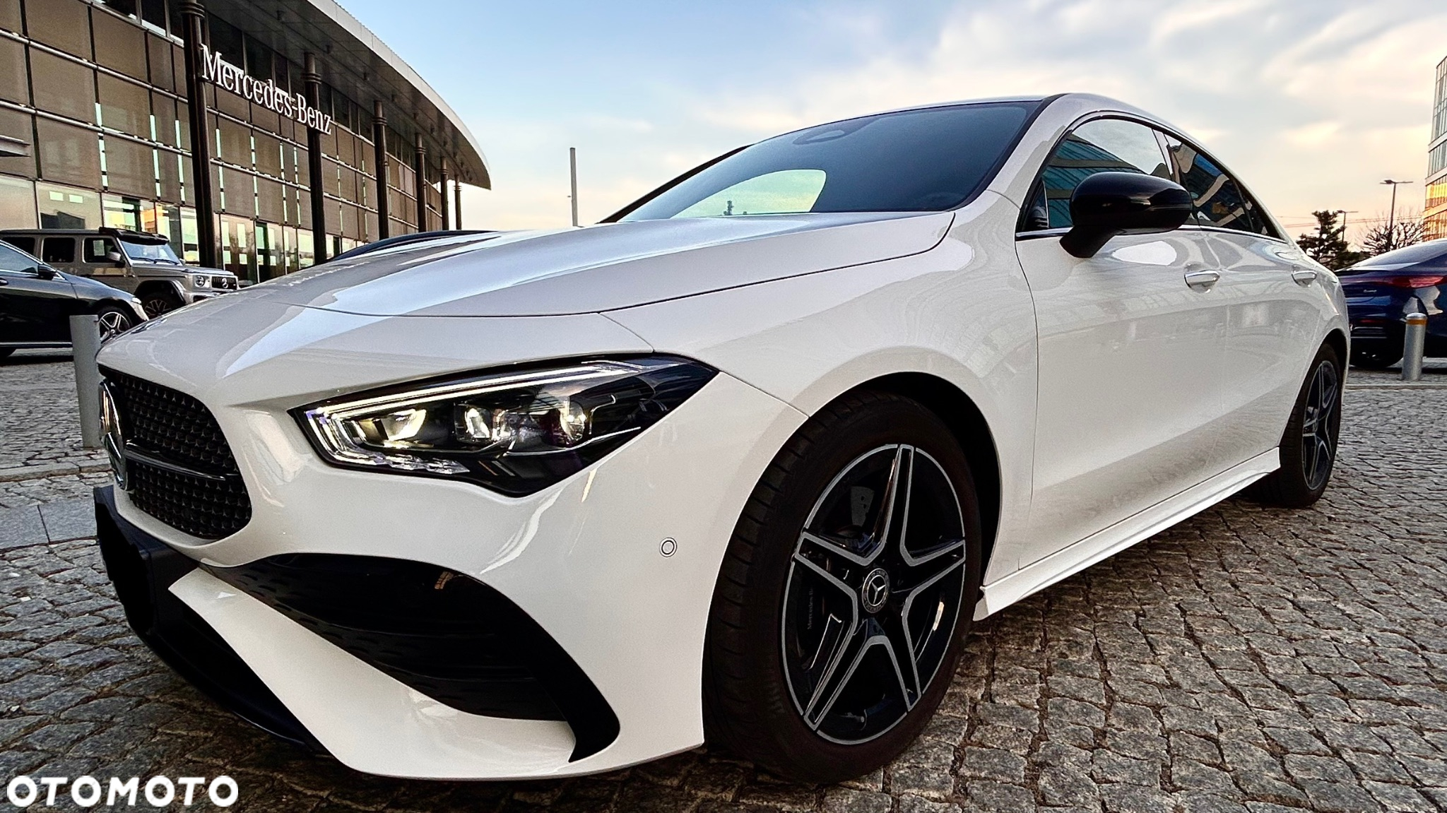 Mercedes-Benz CLA 200 AMG Line 7G-DCT - 4