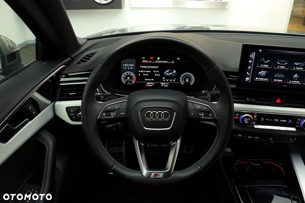 Audi A4 Limousine - 21