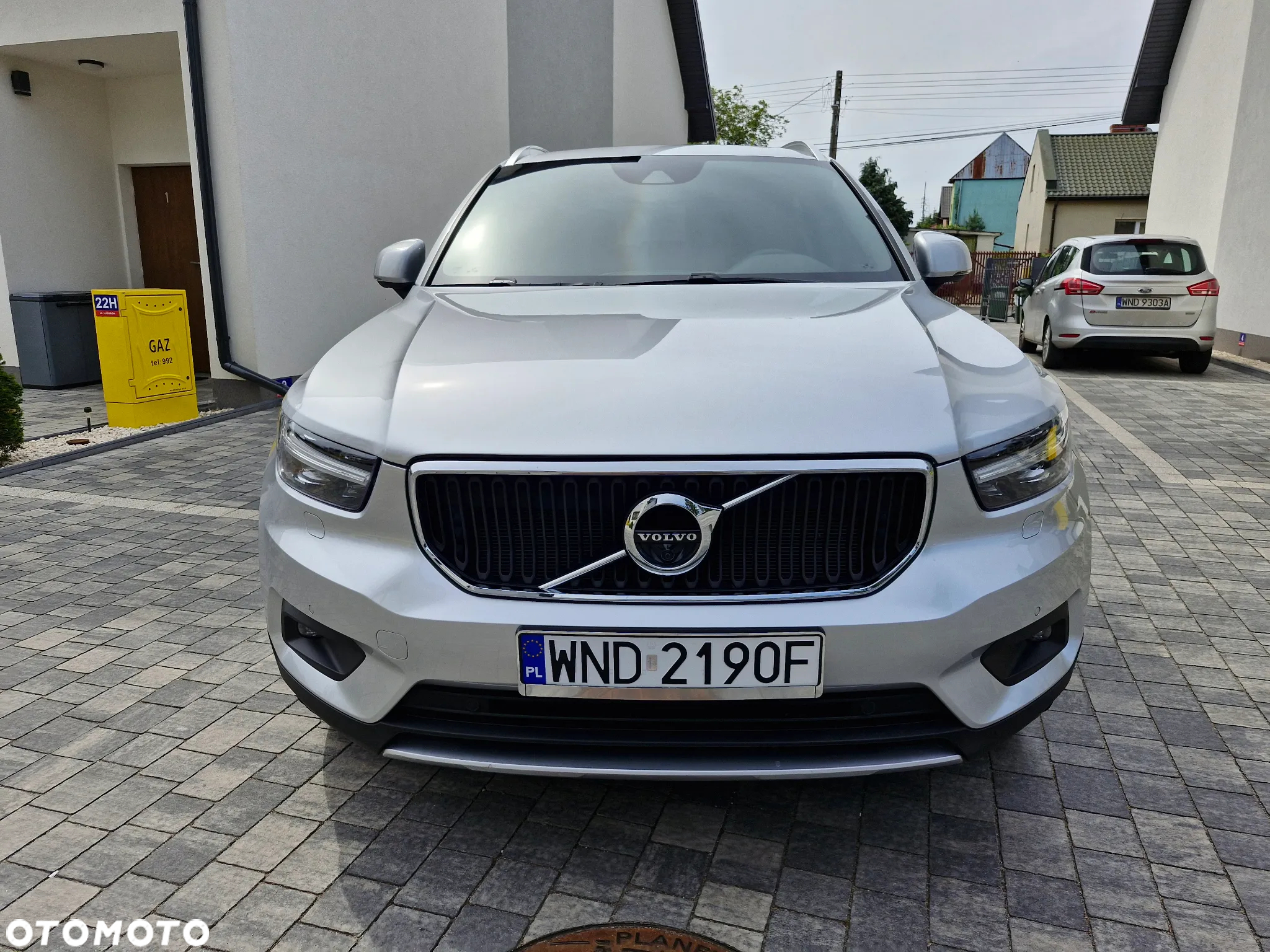 Volvo XC 40 T5 AWD Momentum Pro - 3