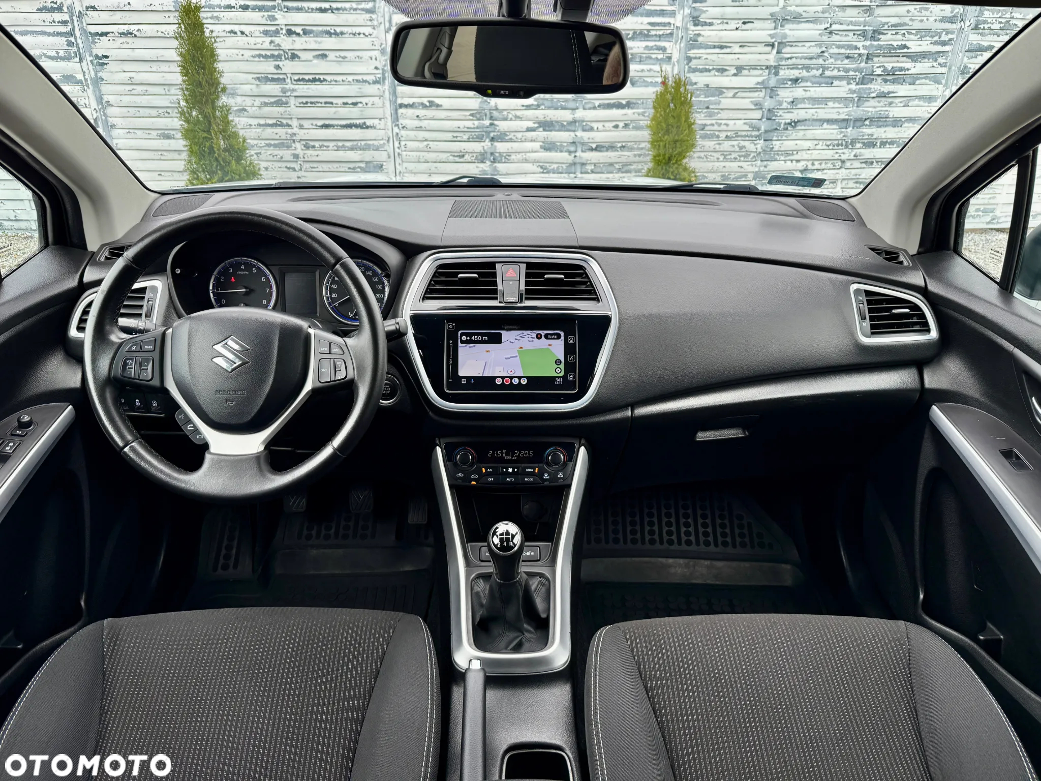 Suzuki SX4 S-Cross 1.0 T Premium - 10