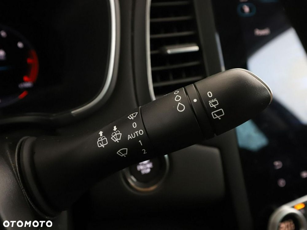 Renault Megane 1.3 TCe FAP Techno EDC - 34