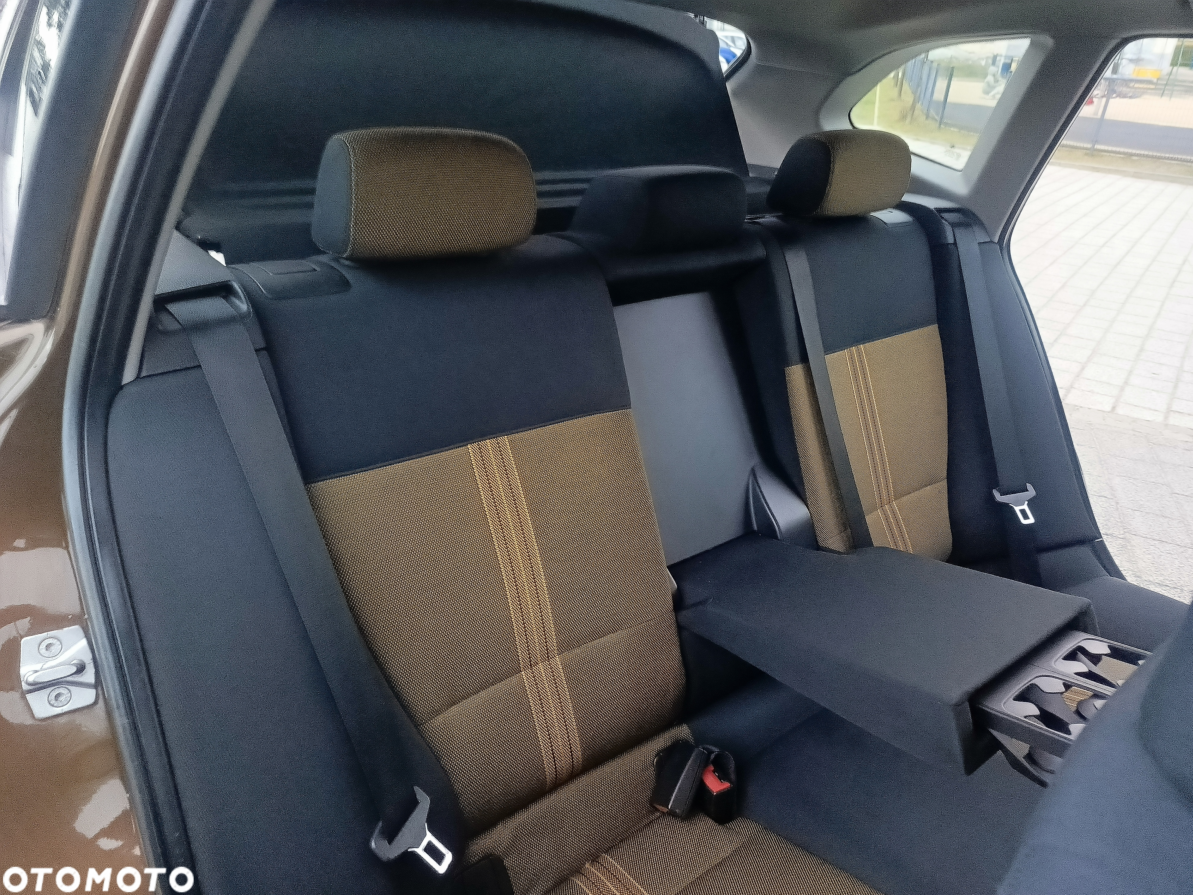 BMW X1 sDrive20d - 17