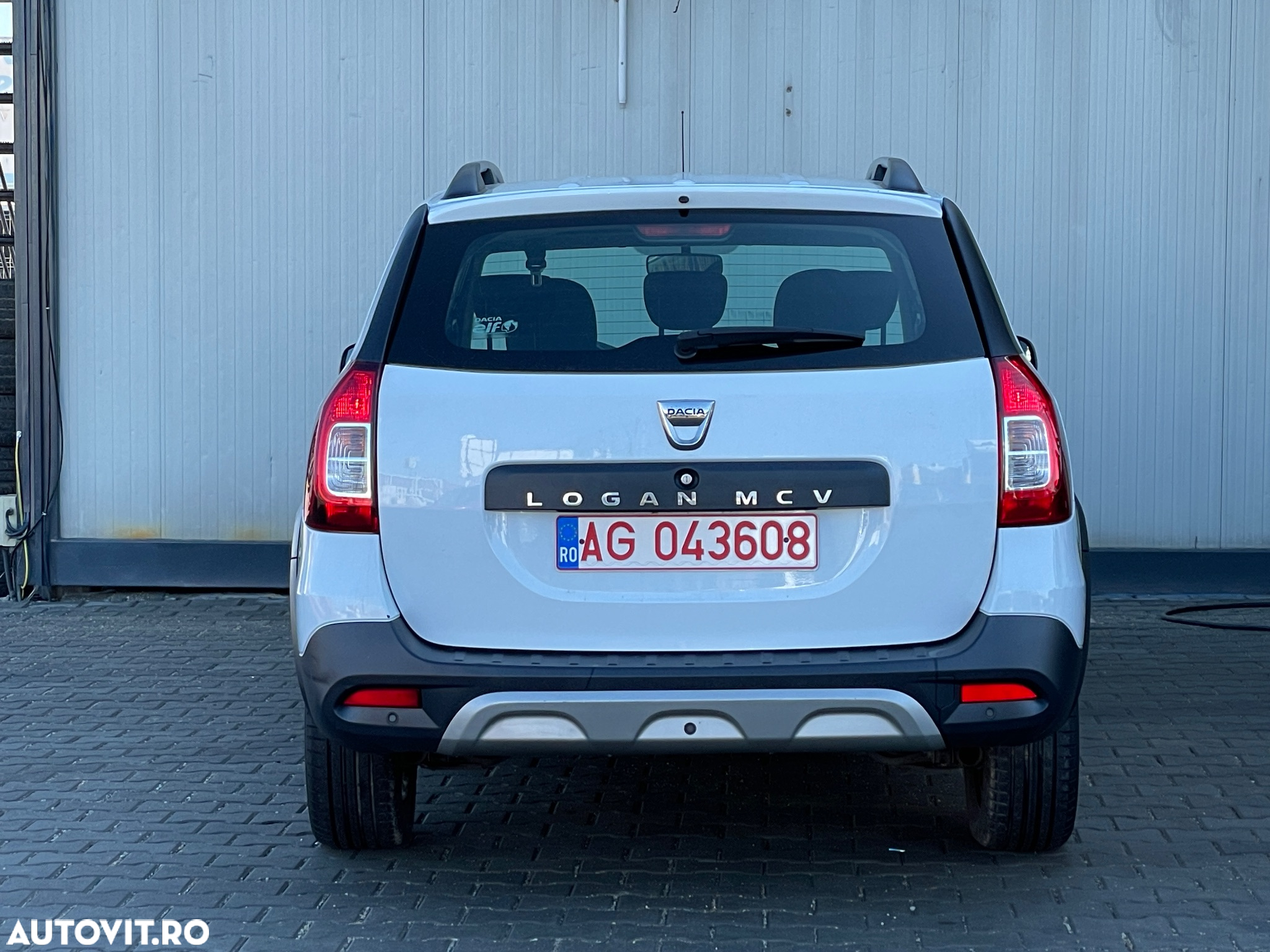 Dacia Logan Stepway MCV 1.5 Blue dCi Prestige - 2