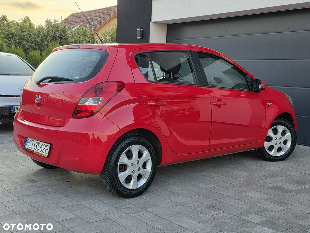 Hyundai i20 - 14
