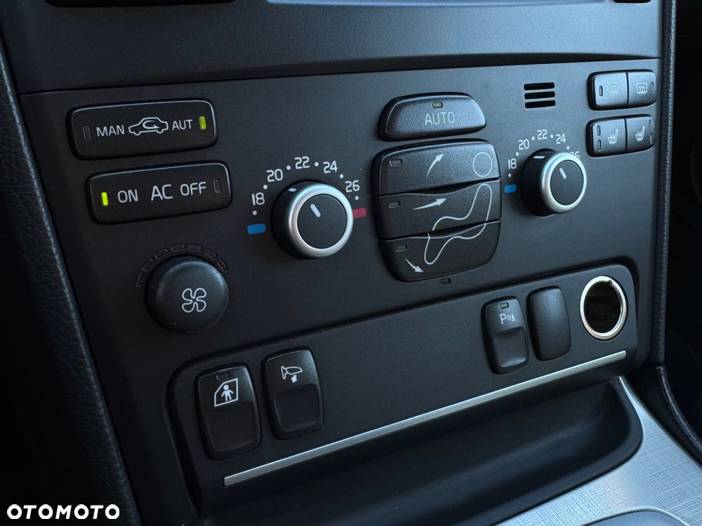 Volvo XC 90 D4 Geartonic Edition Pro - 19