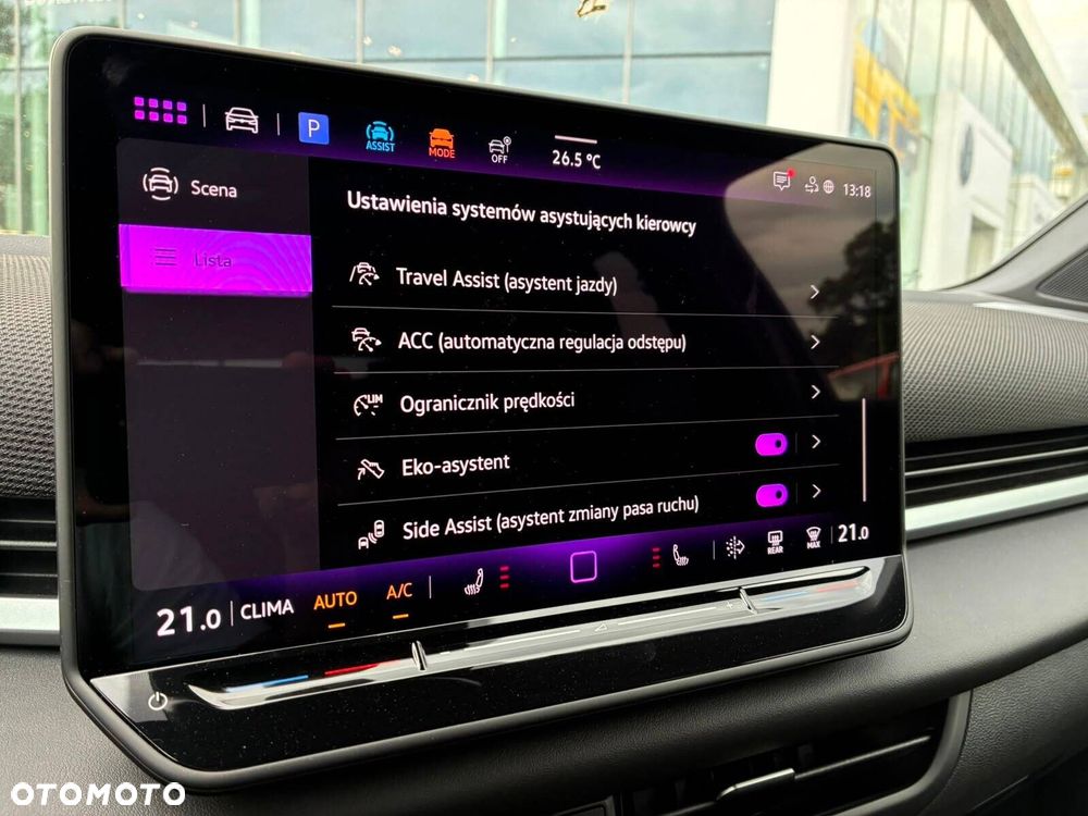 Volkswagen T-Roc - 21