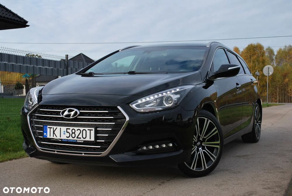 Hyundai i40 Kombi 2.0 Automatik Premium - 13