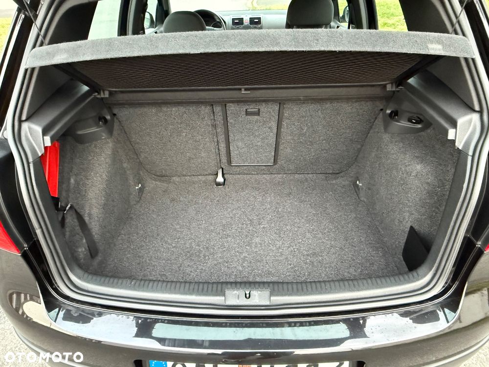 Volkswagen Golf 2.0 GTI DSG - 35