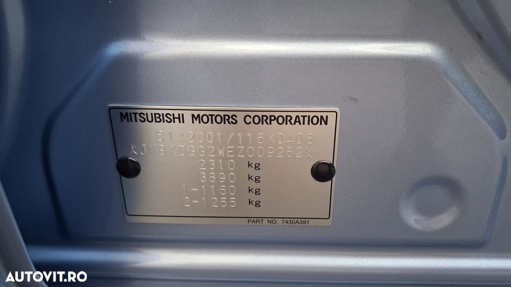 Mitsubishi Outlander 2.0 Litre DOHC MIVEC 4WD Instyle Navi - 37