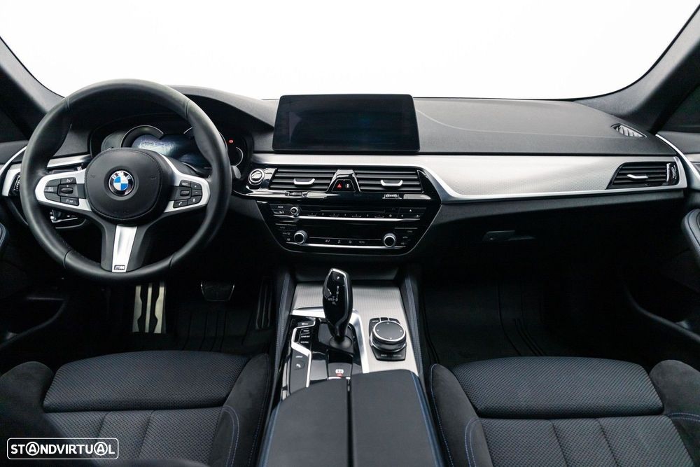 BMW 530 e iPerformance Pack M - 14