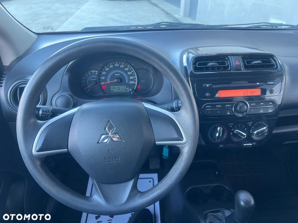 Mitsubishi Space Star 1.0 Inform - 10