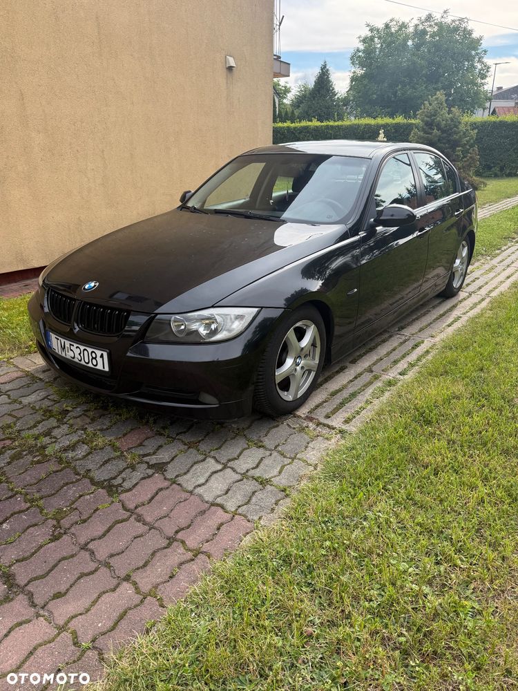 BMW Seria 3 318i - 2