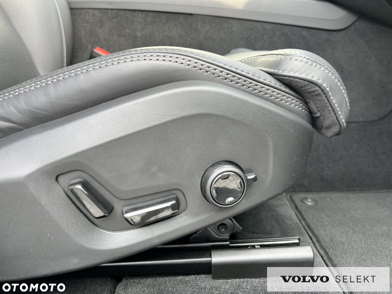 Volvo XC 60 - 35