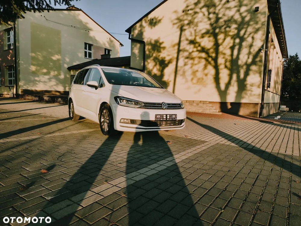 Volkswagen Touran 2.0 TDI BMT Highline DSG - 9