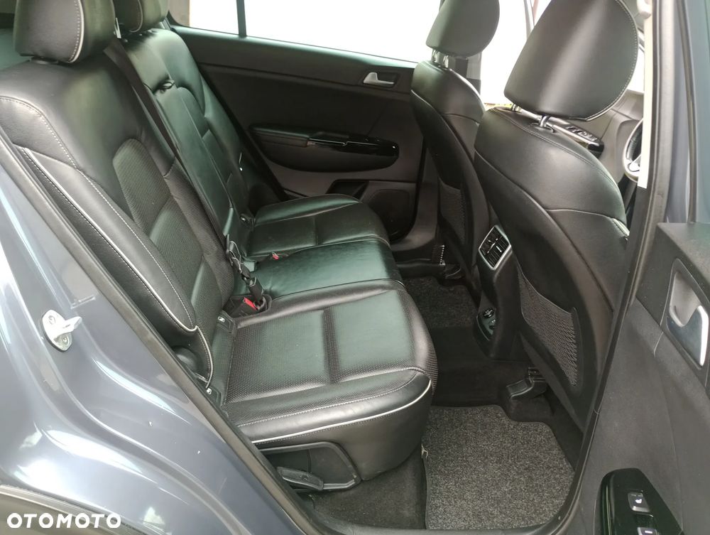 Kia Sportage - 17