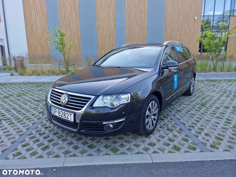 Volkswagen Passat Variant 2.0 TDI DPF DSG Highline - 2