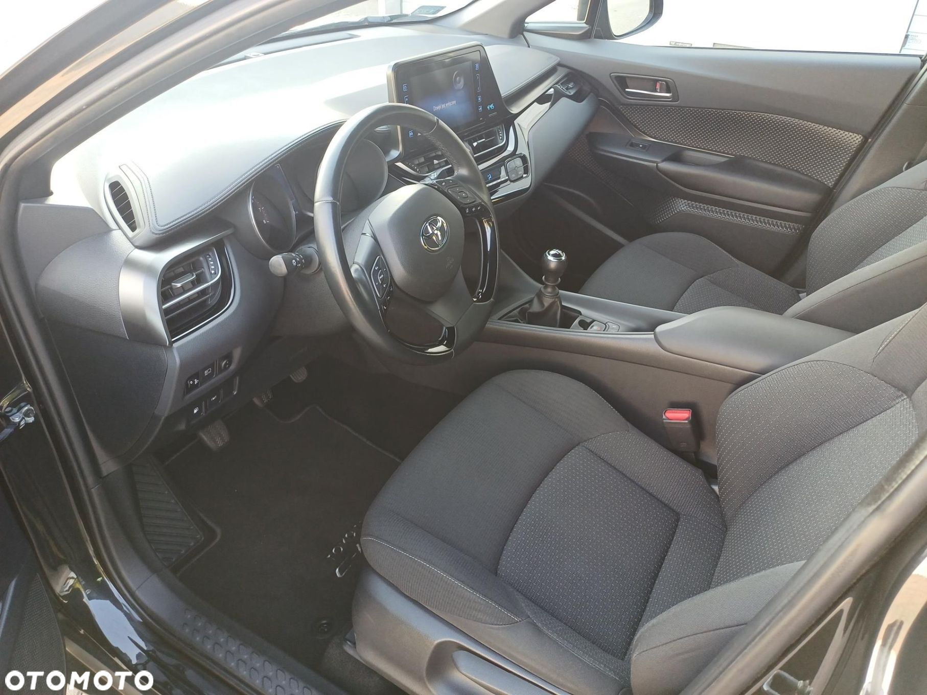 Toyota C-HR 1.2 T GPF Premium - 9