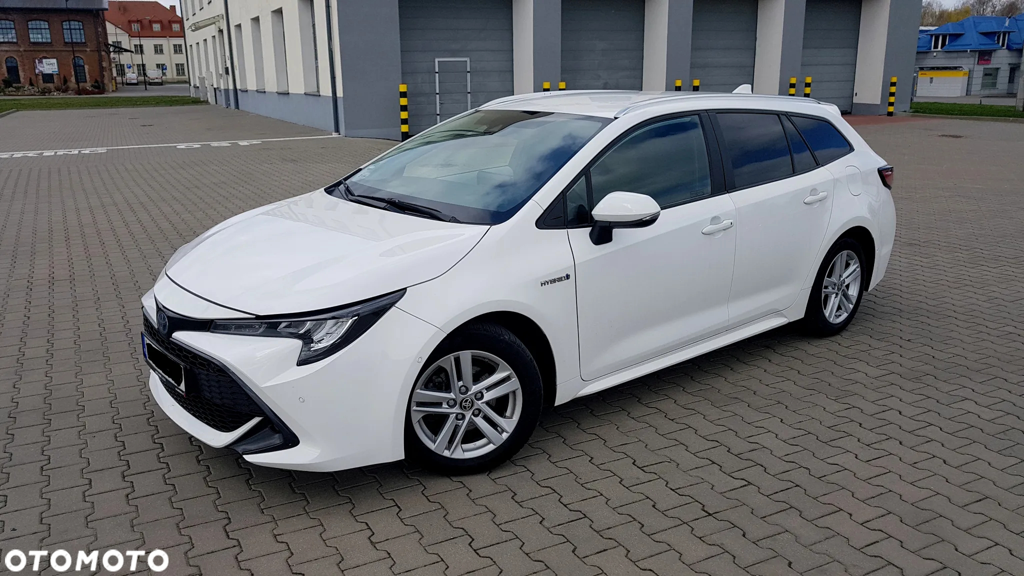 Toyota Corolla 1.8 Hybrid Style - 3