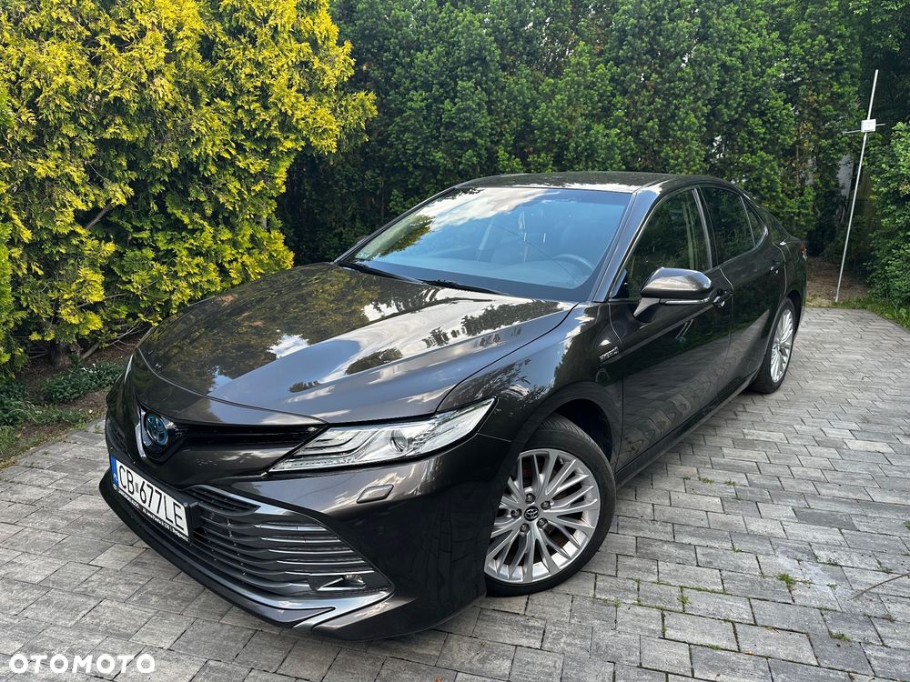 Toyota Camry 2.5 Hybrid Executive CVT - 1