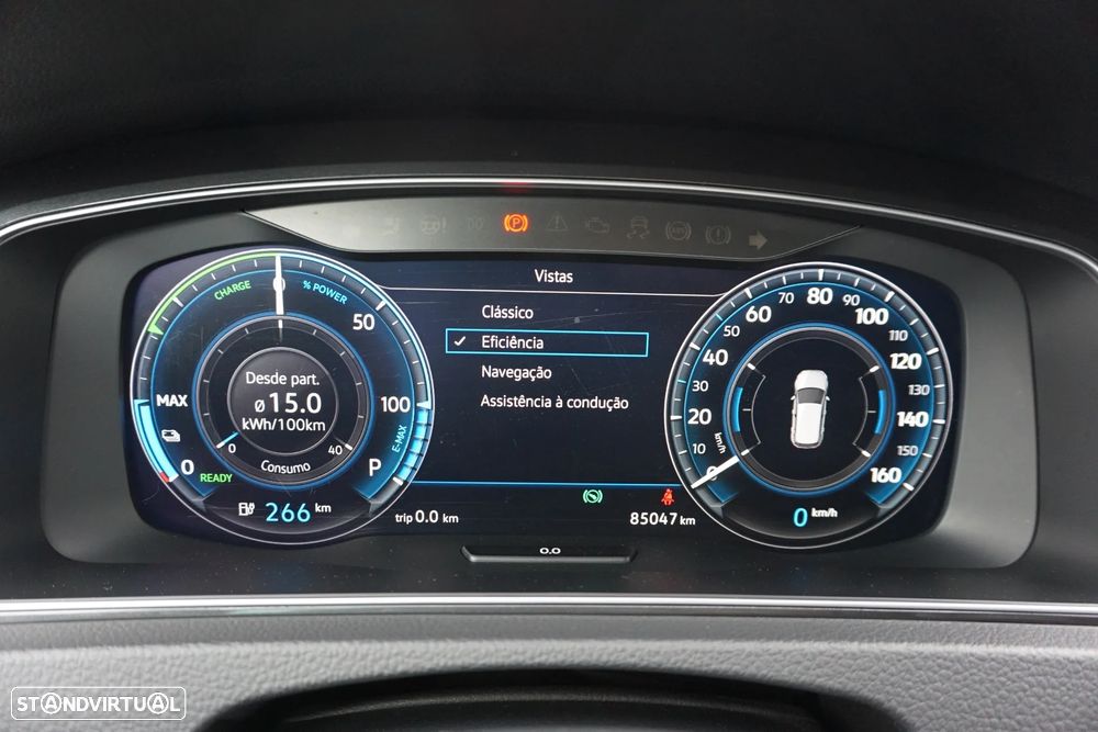 VW e-Golf AC/DC - 27