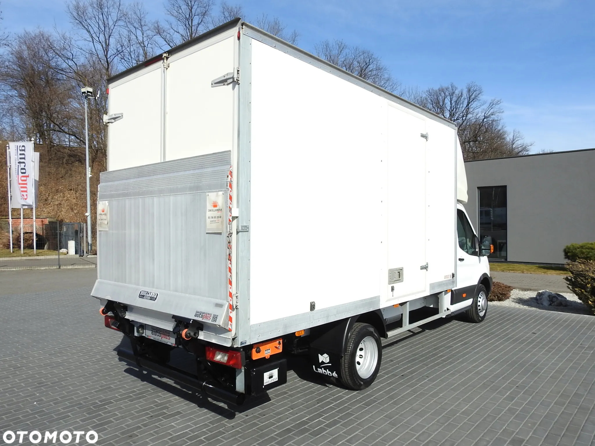 Ford TRANSIT  KONTENER WINDA 8 PALET TEMPOMAT LEDY BLIŹNIACZE KOŁA KLIMATYZACJA 170KM [ B14018 ] - 12