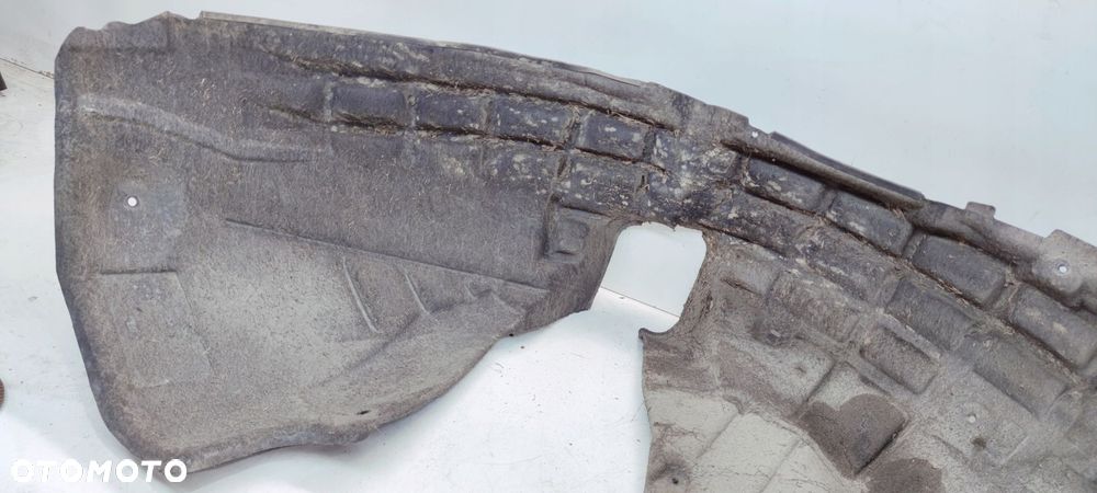 NADKOLE PRAWY PRZÓD MATERIAŁOWE AUDI Q3 8U 8U0821172E - 3