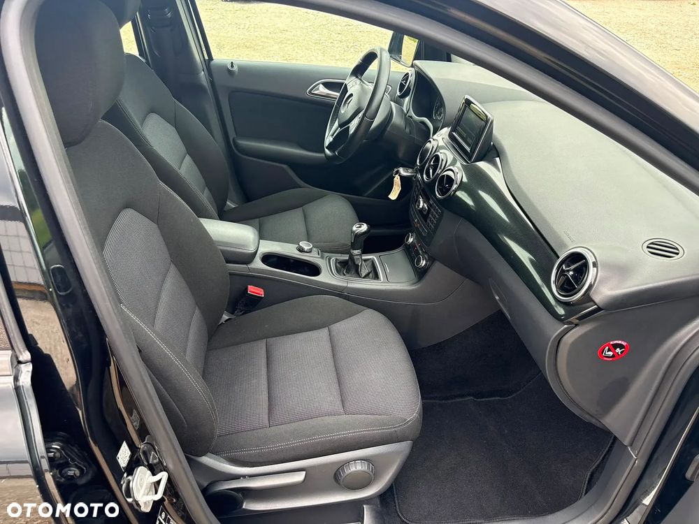 Mercedes-Benz Klasa B 200 CDI (BlueEFFICIENCY) - 9