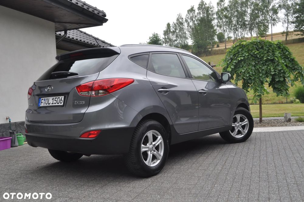 Hyundai ix35 1.6 2WD Fifa World Cup Edition - 10