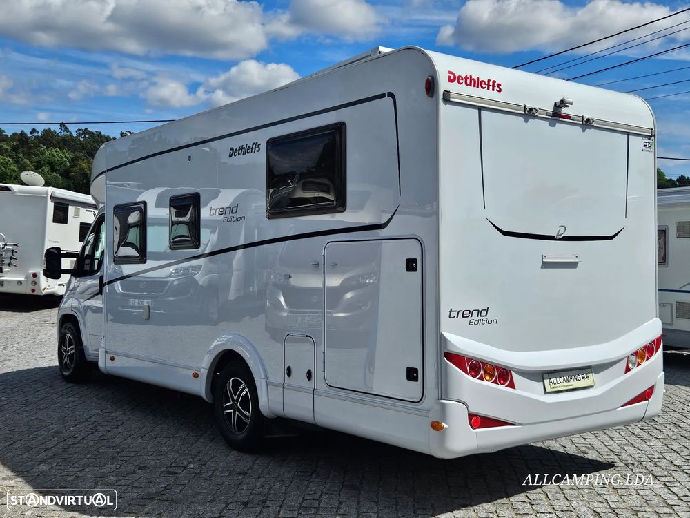 Dethleffs Trend Cama central+Basculante - 12