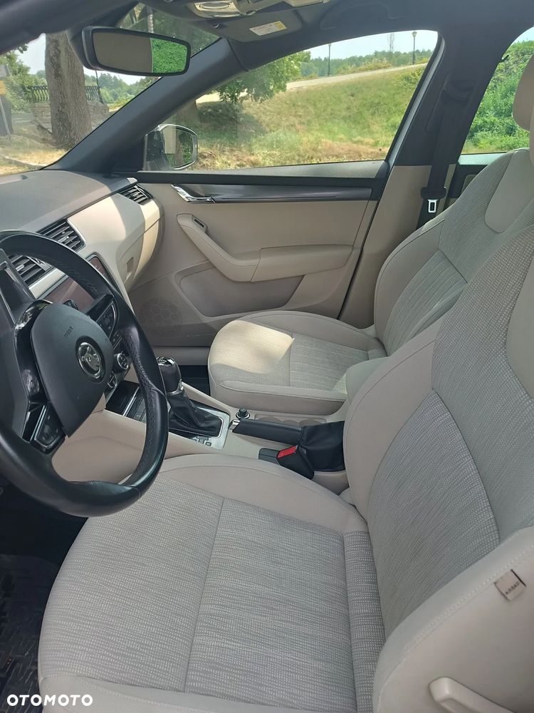 Skoda Octavia 1.5 TSI ACT Ambition DSG - 10