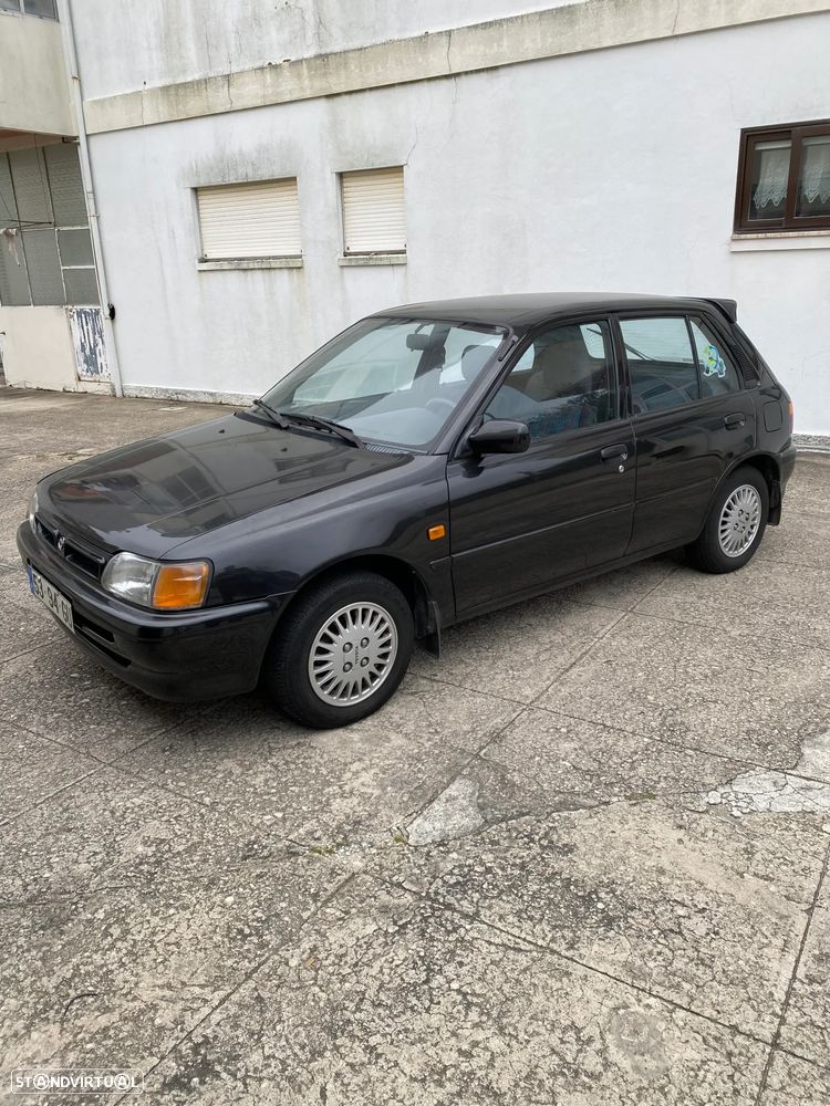Toyota Starlet 1.3 iS - 2