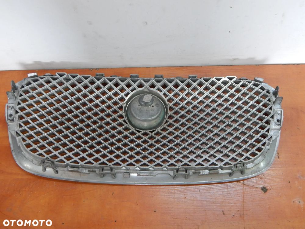 atrapa grill Jaguar XF x250 07-13  Łuków części - 3