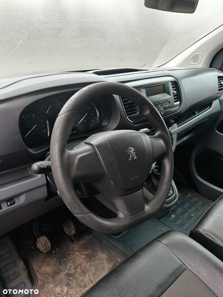 Peugeot EXPERT - 11