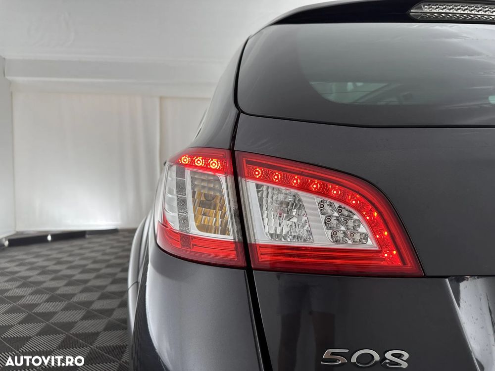 Peugeot 508 RXH Hybrid4 - 5