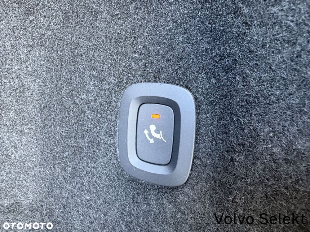 Volvo XC 60 - 25