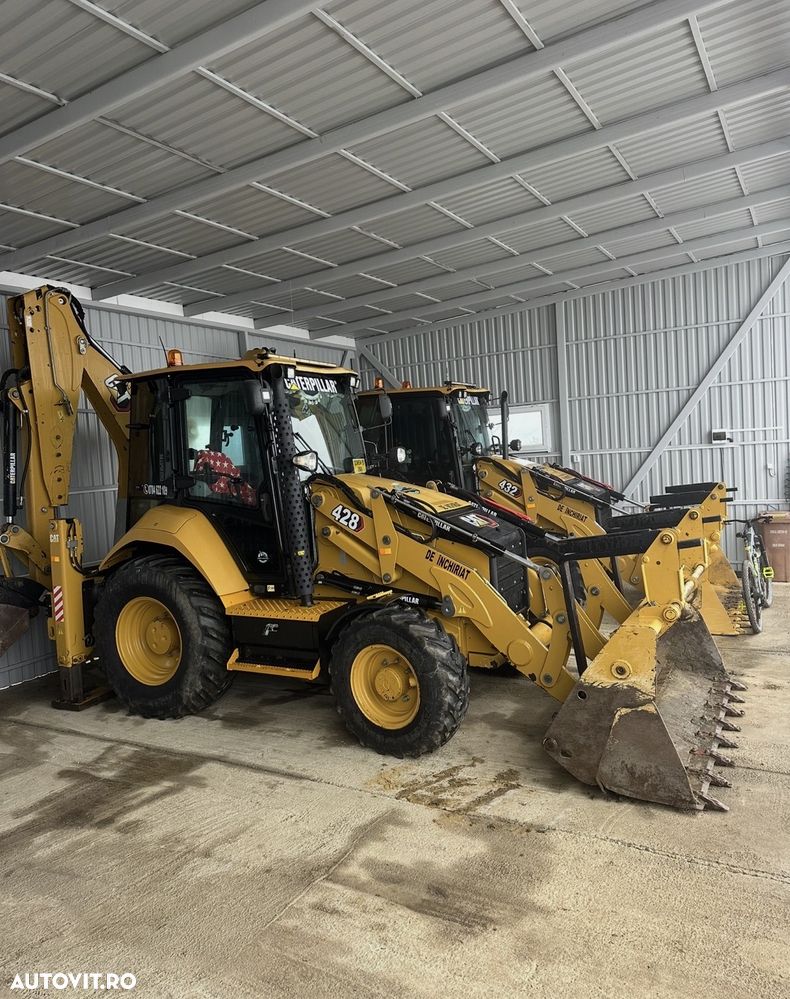 Caterpillar 428 F2 - 7