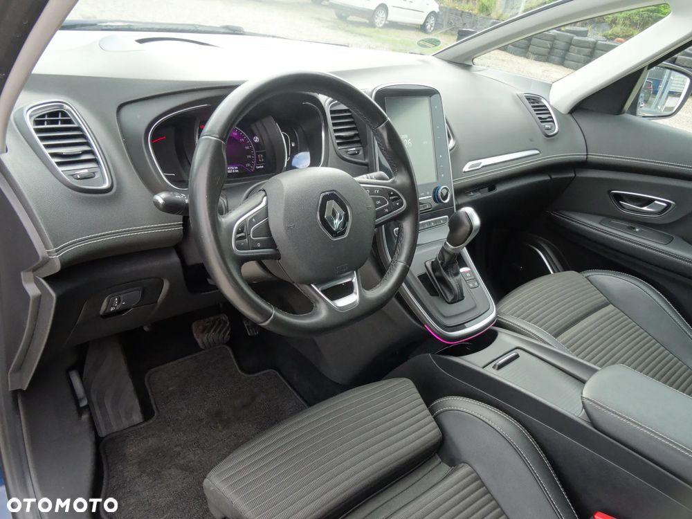 Renault Scenic - 15