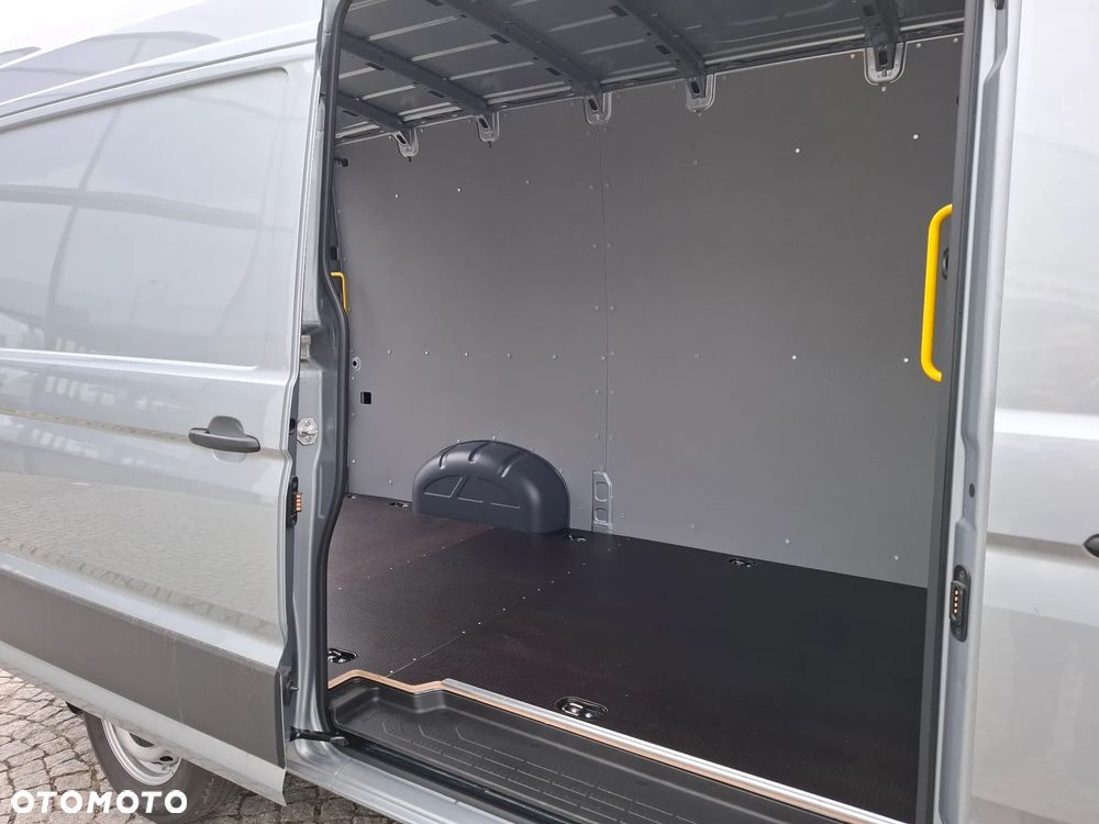 Volkswagen Crafter - 8