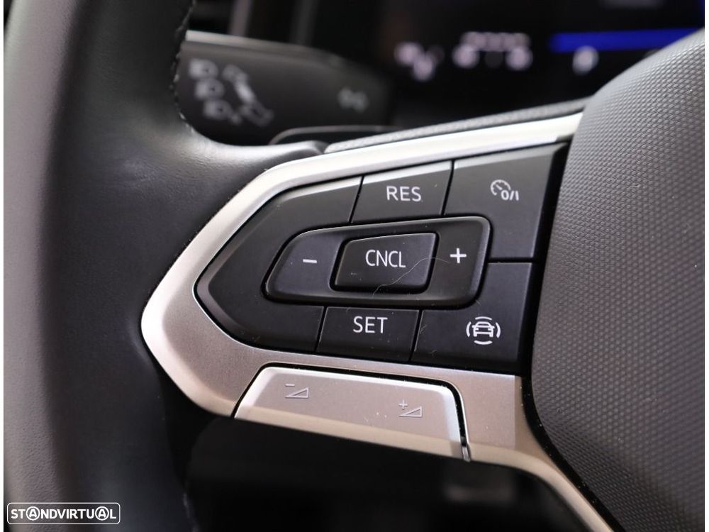 VW Taigo 1.0 TSI Urban DSG - 18