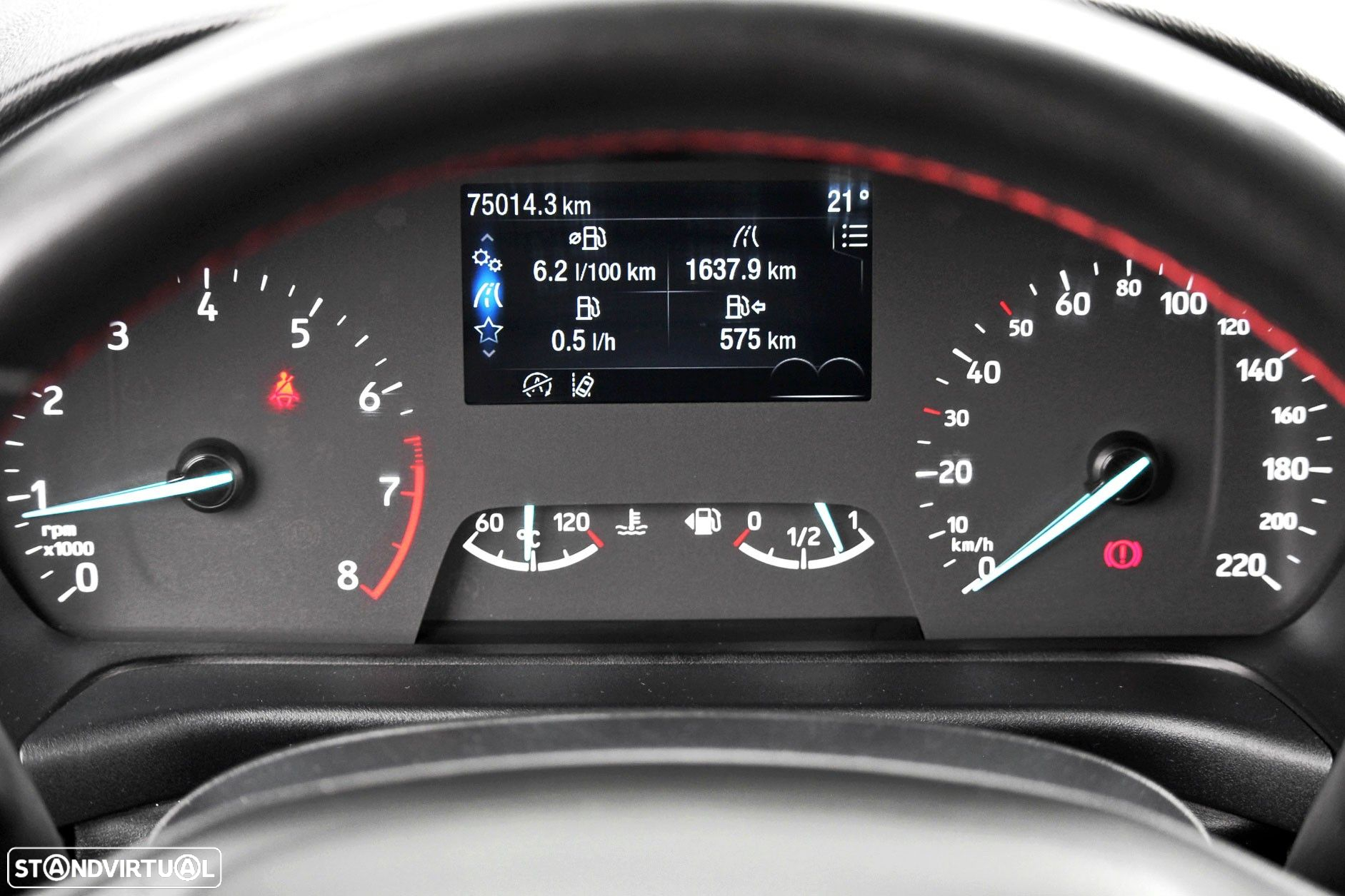 Ford Fiesta 1.0 EcoBoost MHEV ST-Line - 26